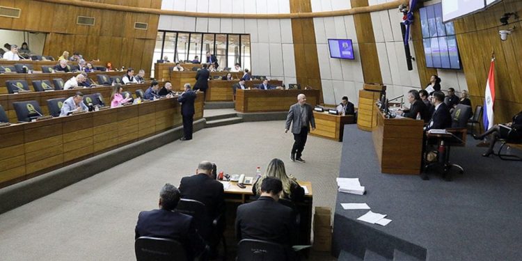 Archivan modificaciones en Ley del Parque Nacional Médanos del Chaco Archivan modificaciones en Ley del Parque Nacional Médanos del Chaco