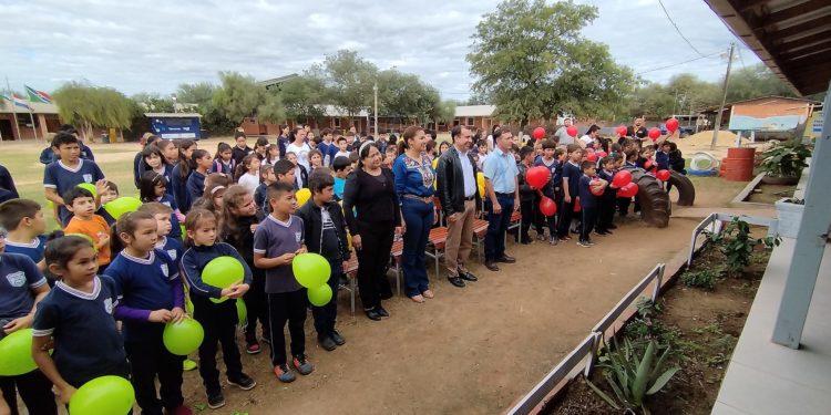 Lanzaron oficialmente proyecto “Espacios Creativos” en la Escuela Básica Amistad 