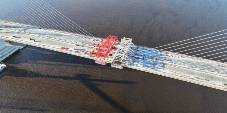 Puente Héroes del Chaco: preparan hormigonado de la última dovela para unir el atirantado con la Costanera Norte