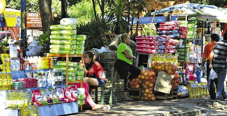 En Paraguay, más de 1.800.000 personas son trabajadores informales
