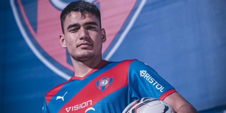El joven Wilder Viera extiendió su vínculo con Cerro Porteño El joven Wilder Viera extiendió su vínculo con Cerro Porteño