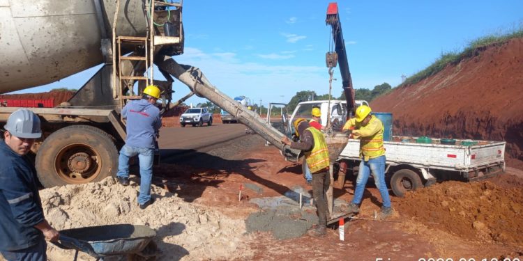 Avanzan las obras en la futura zona primaria del Puente de la Integración Avanzan las obras en la futura zona primaria del Puente de la Integración