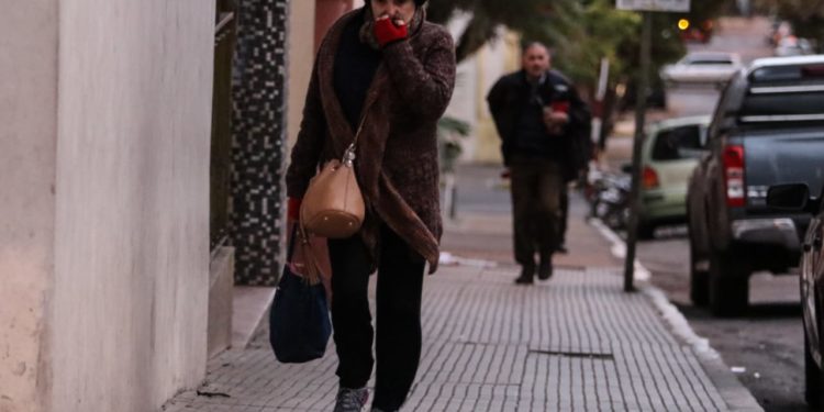 Abrigarse bien es clave para prevenir afecciones respiratorias