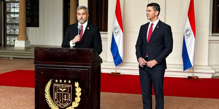 Encuentro entre Abdo Benítez y Peña afianza proceso democrático y abre paso a transición armónica