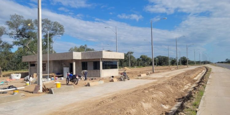 Avanza construcción de puestos de pesaje fijos en los lotes 6 y 7 de la Transchaco Avanza construcción de puestos de pesaje fijos en los lotes 6 y 7 de la Transchaco