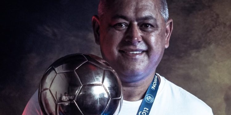 ¿El retorno al Bosque? Está encaminado la vuelta de Francisco Arce como DT de Olimpia