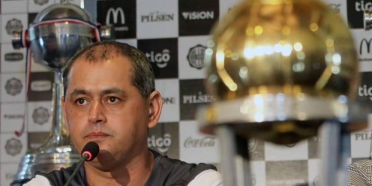 La particular frase de Francisco Arce en su presentación con Olimpia La particular frase de Francisco Arce en su presentación con Olimpia