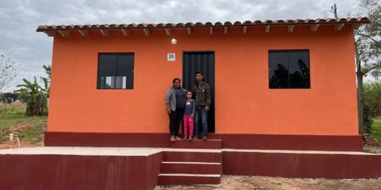 MUVH culminó las obras de las viviendas sociales en Canindeyú MUVH culminó las obras de las viviendas sociales en Canindeyú