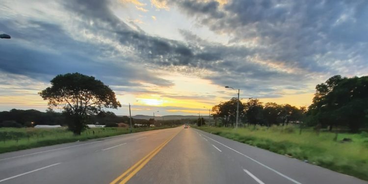 Anunciamos viernes cálido con lluvias dispersas