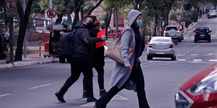 Anuncian un martes frío a fresco con vientos del sur