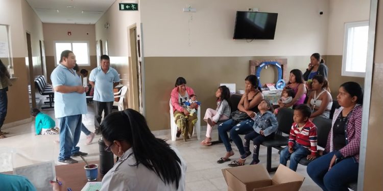 Brindan atención médica extramural a pobladores de Alto Paraguay Brindan atención médica extramural a pobladores de Alto Paraguay