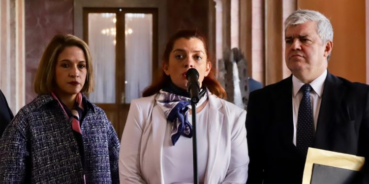 “La violencia contra la mujer es un problema real que no podemos tolerar”