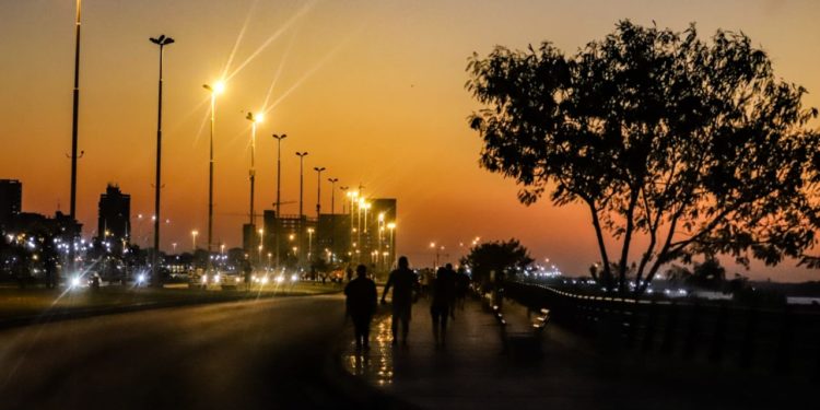 Lunes frío a cálido con vientos variables Lunes frío a cálido con vientos variables