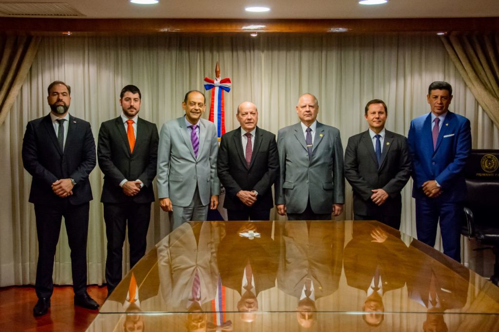 Coordinarán acciones para reducir tiempo de juicios y eliminar el hacinamiento en penitenciarías