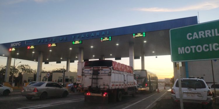 MOPC reduce la tarifa del peaje del puesto de Ypacaraí MOPC reduce la tarifa del peaje del puesto de Ypacaraí