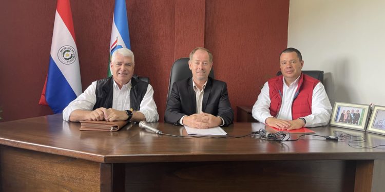 Arnoldo Wiens se suma a la Gobernación de Boquerón como asesor estratégico Ad Honorem