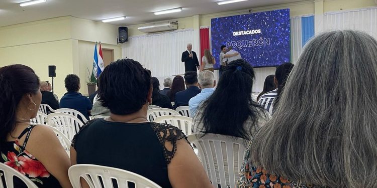 Evento Anual de Boquerón distinguió a las figuras más destacadas en este año 2023 Evento Anual de Boquerón distinguió a las figuras más destacadas en este año 2023