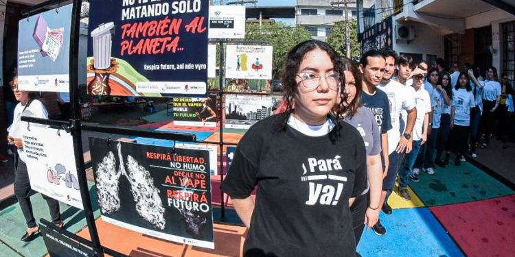 En el Día Mundial del Pulmón, alumnos presentan la muestra «Respira futuro ani nde výro»