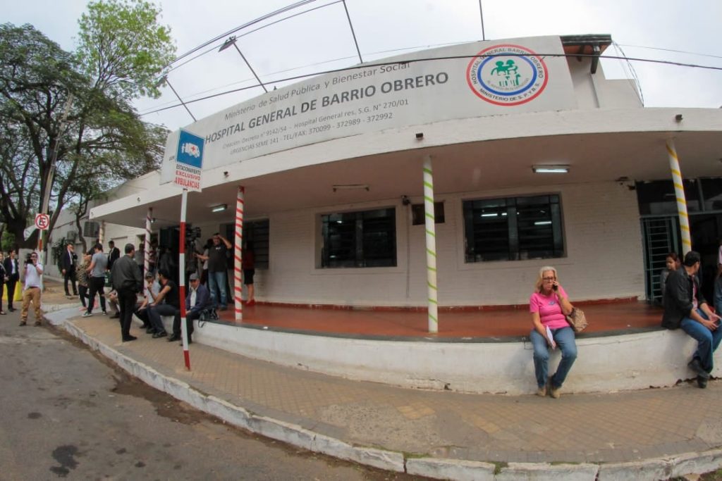 Ampliación de horario nocturno en consultorios externos del Hospital de Barrio Obrero