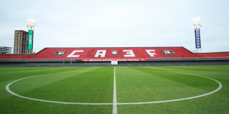 ¡Todo listo! El estadio Antonio Aranda en óptimas condiciones para el juego Paraguay vs. Perú