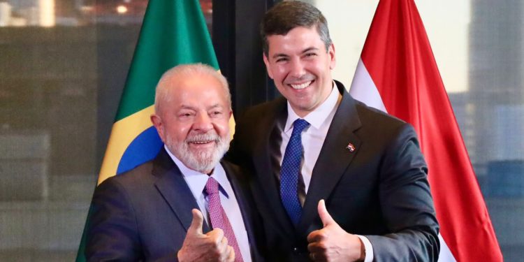 Peña y Lula Da Silva acuerdan reunión para abordar la renegociación de Itaipú