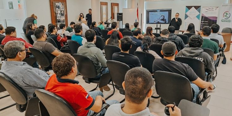 CENCAP llevó charla de concienciación sobre el tema suicidio en el marco del setiembre amarillo