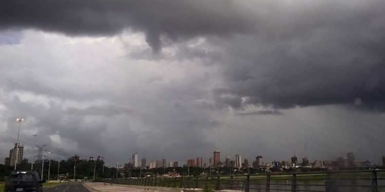 Persisten las lluvias con tormentas eléctricas para la jornada de hoy