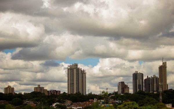 Anuncian lluvias dispersas en algunos puntos del país y temperaturas en aumento