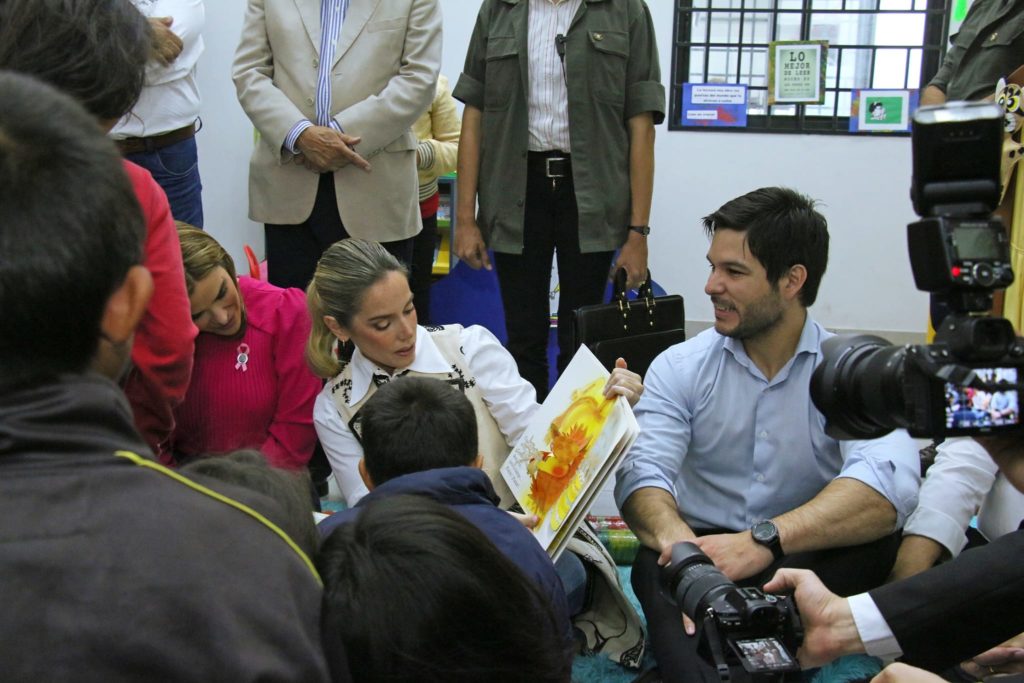 El MINNA Inaugura una Biblioteca Comunitaria en la Unidad de Atención Cateura del Programa Abrazo