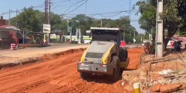 Pavimentación de la Costanera Sur registra un avance del 85%