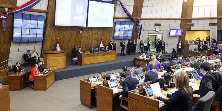 Diputados rechazan proyecto de ley contra el acoso laboral