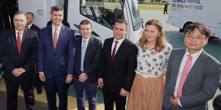 Ministerio de Salud fortalece servicios médicos mediante clínicas móviles