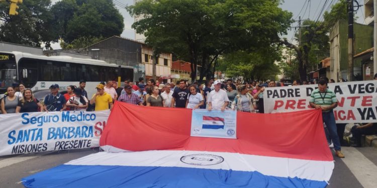 Guardiacárceles inician huelga de hambre