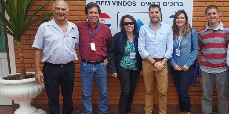 Gadi Mozes, experto en MASHAV, tomado como Rehén por Hamás Gadi Mozes, experto en MASHAV, tomado como Rehén por Hamás