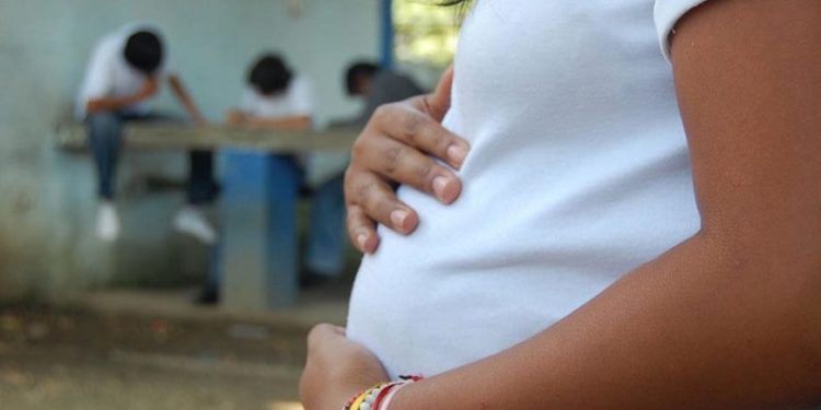 Ministro Walter Gutierrez – Ministerio de la Niñez de la Adolescencia