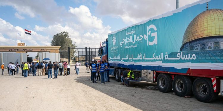 Egipto abre paso fronterizo con Gaza para la entrada de ayuda humanitaria