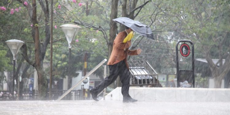 La inestabilidad persistirá durante el fin de semana con probabilidad de lluvias y tormentas eléctricas La inestabilidad persistirá durante el fin de semana con probabilidad de lluvias y tormentas eléctricas