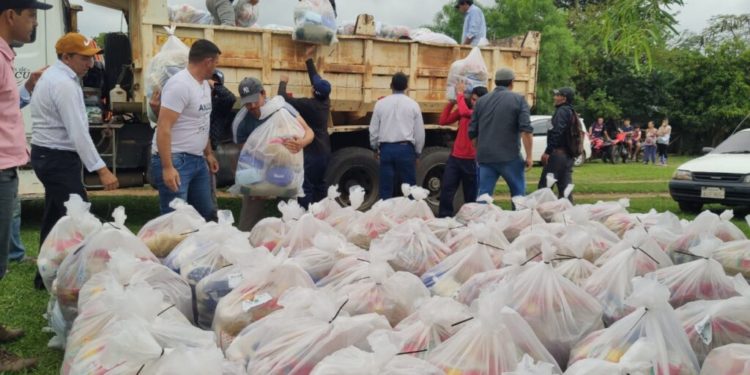 Yacyretá asiste a pobladores del distrito de General Díaz