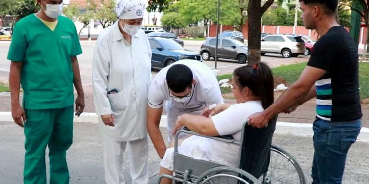 Transformando Vidas: Una alianza innovadora facilita la realización de 181 cirugías en el Hospital Militar Transformando Vidas: Una alianza innovadora facilita la realización de 181 cirugías en el Hospital Militar