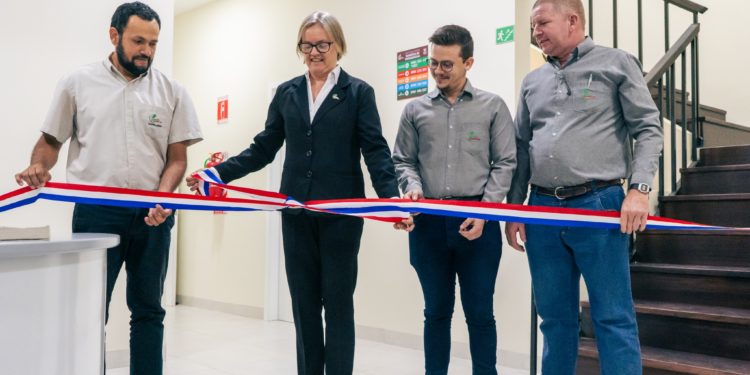 Cooperativa Chortitzer  prioriza la salud integral de sus colaboradores inaugurando un nuevo edificio para Capellanía