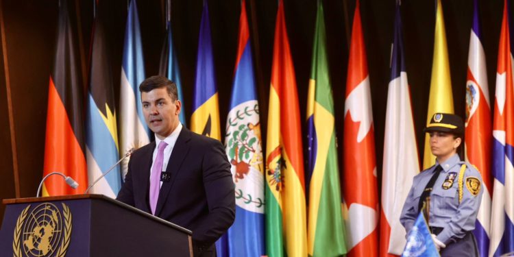 Peña aboga por el equilibrio entre libre comercio, protección ambiental y crecimiento ante la Cepal