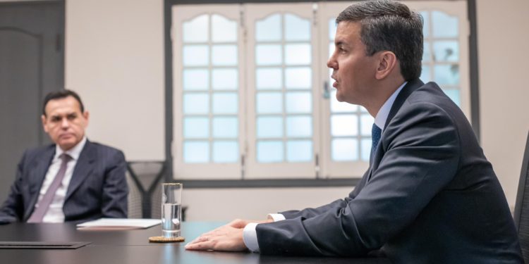 Peña conversó con Zelenski y ratificó su apoyo a Ucrania Peña conversó con Zelenski y ratificó su apoyo a Ucrania