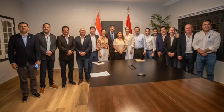 Autoridades firman convenio de cooperación con las gobernaciones para impulsar mejoramiento vial 