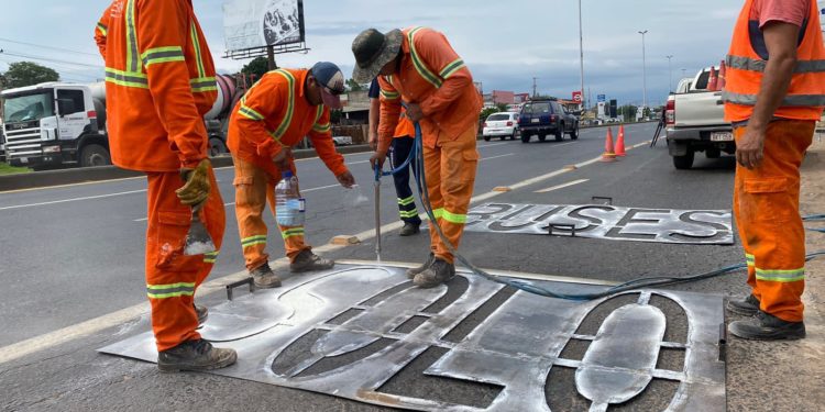Carril único para buses: MOPC ultima trabajos de señalización para habilitación de la ruta PY03