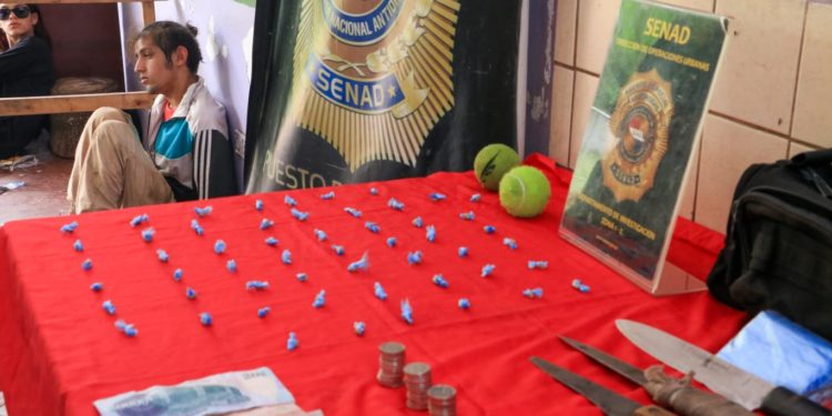 SENAD desmantela aguantadero e incautan estupefacientes escondidos en pelotas de tenis