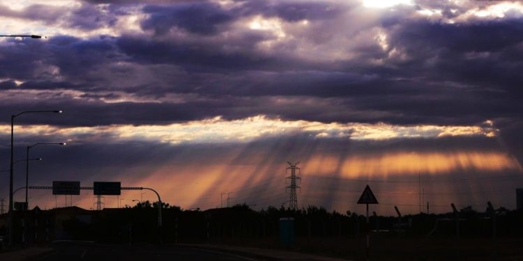 Meteorología pronostica una jornada de martes con clima caluroso y húmedo