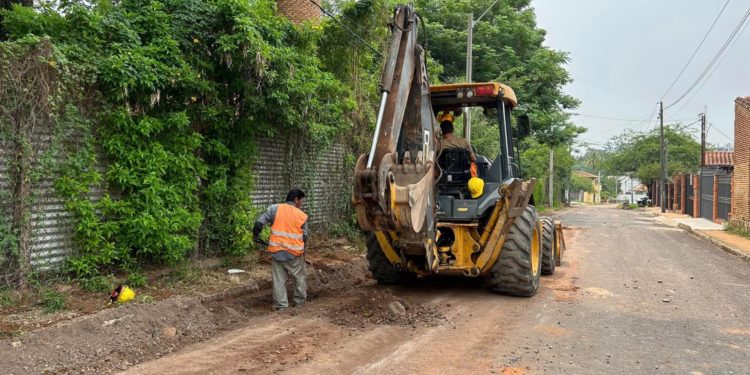 Costanera Sur: MOPC realiza mejoras de calles alternativas en Lambaré