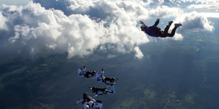 Ypacaraí albergará el Campeonato Latinoamericano de Paracaidismo de Precisión Ypacaraí albergará el Campeonato Latinoamericano de Paracaidismo de Precisión