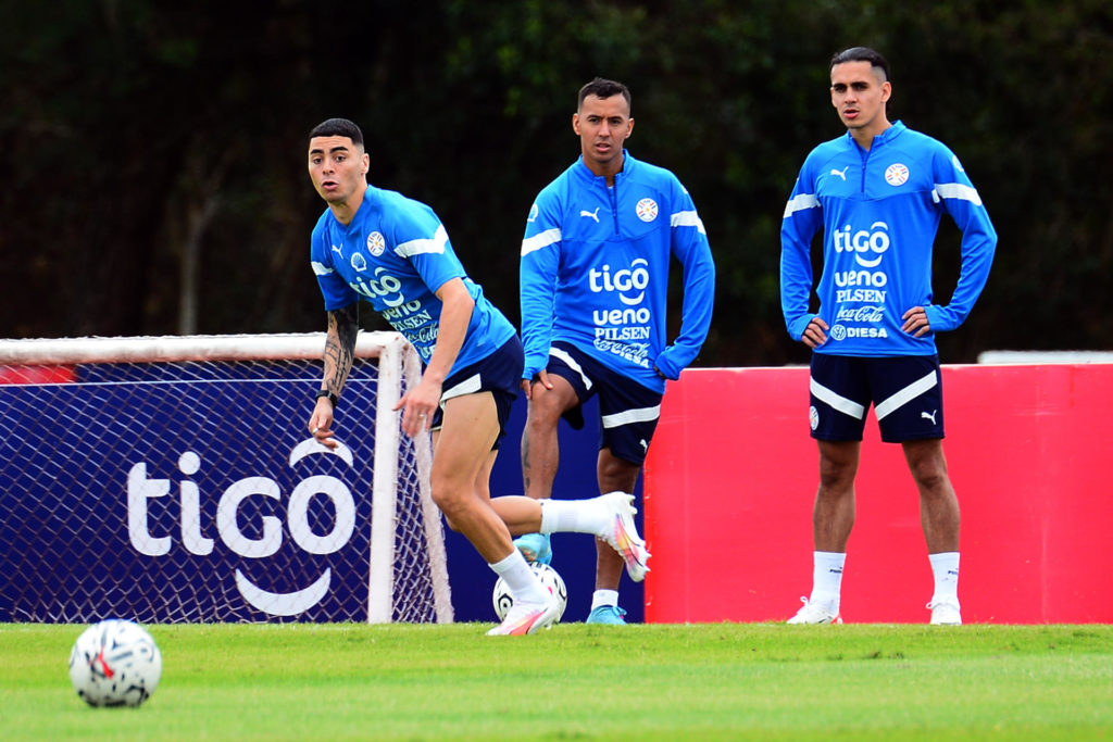 ¿Quiénes son candidatos a reemplazar a Miguel Almirón?