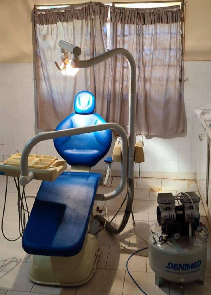 Habilitación de atenciones odontológicas en la USF Santo Domingo de Encarnación